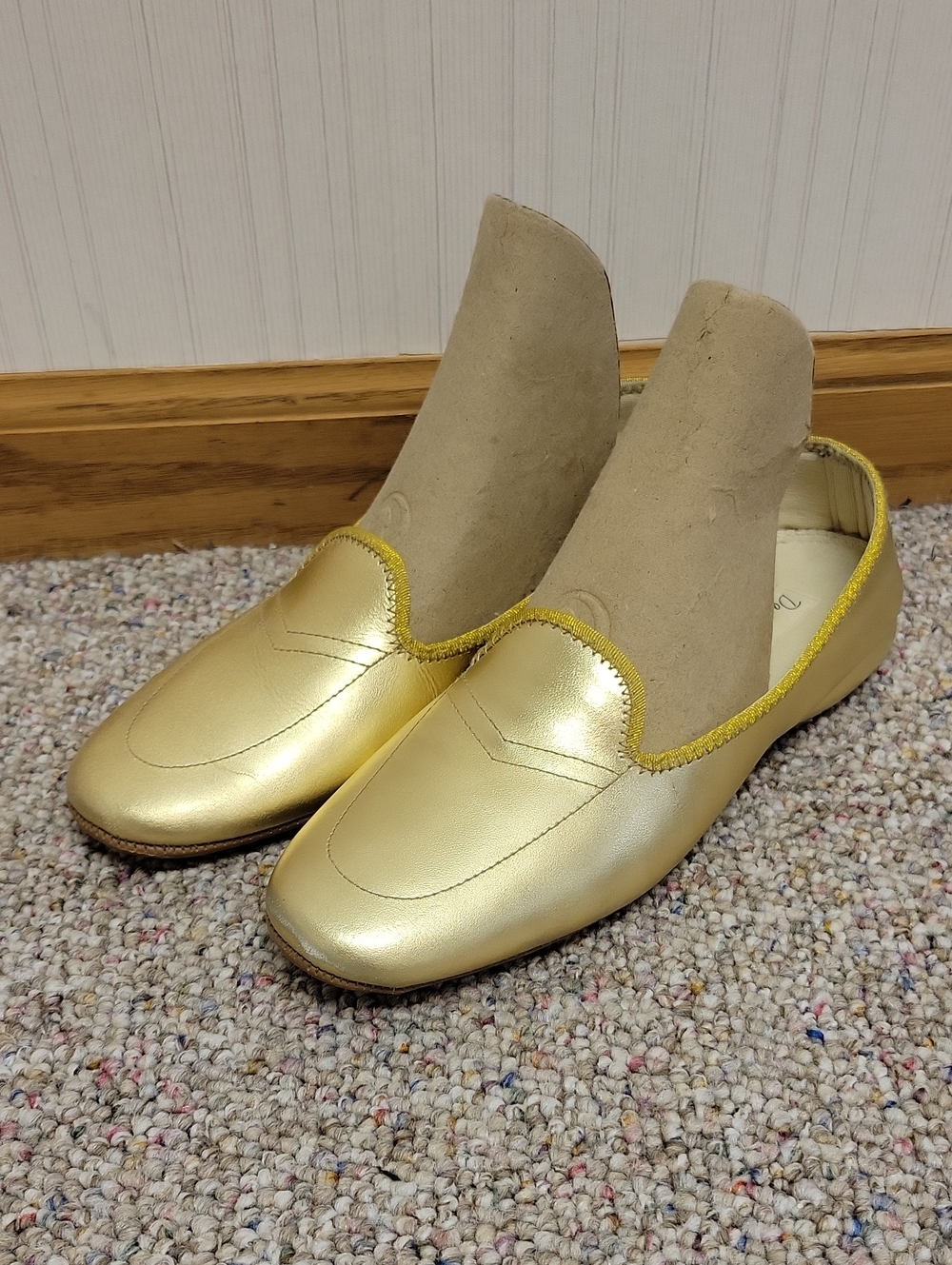 Daniel Green Gold Meg Women's Slip-On Leather Slippers Sz 7N Coastal Grandma